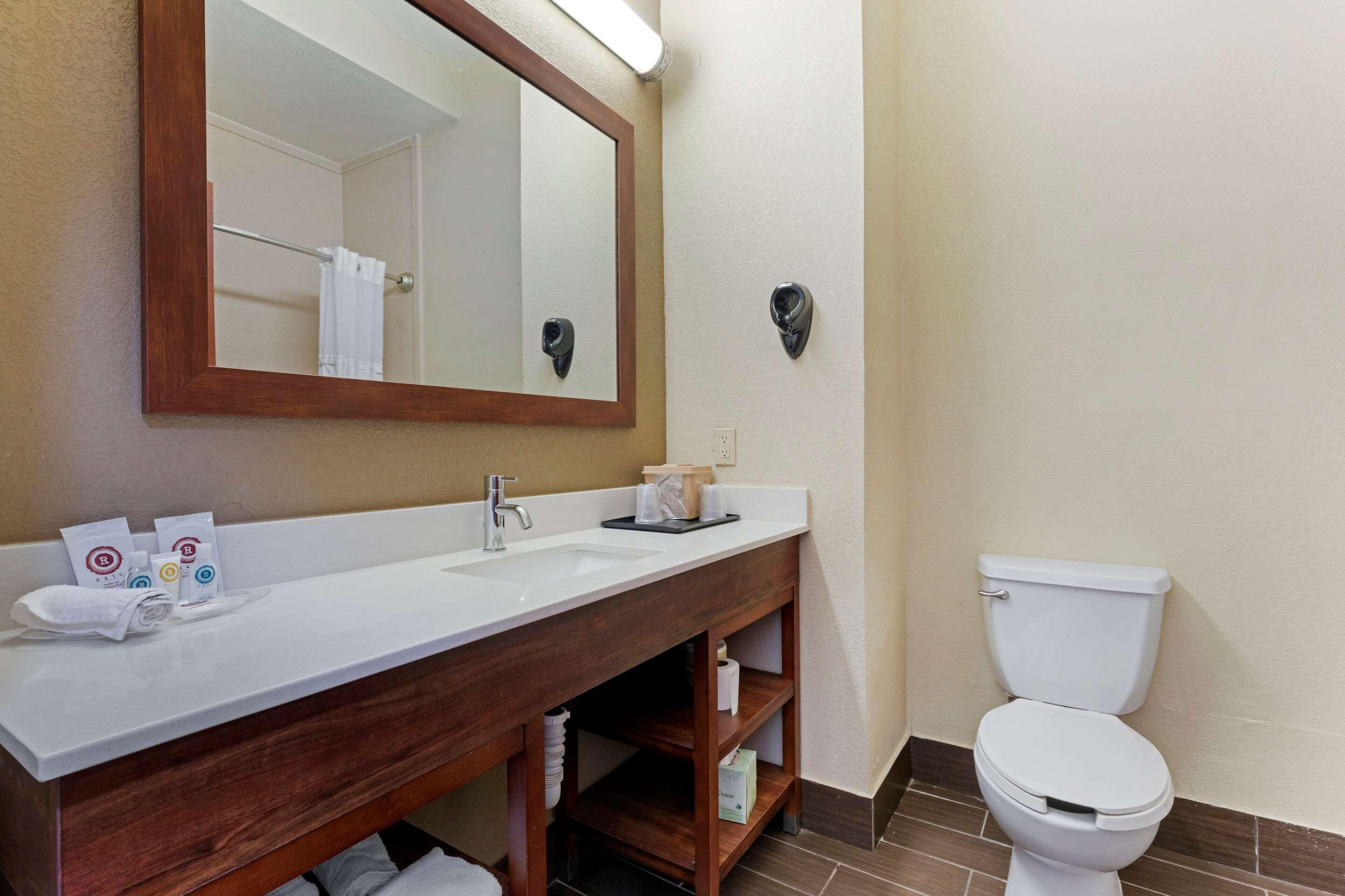 Comfort Suites Ґейнсвілл Екстер'єр фото
