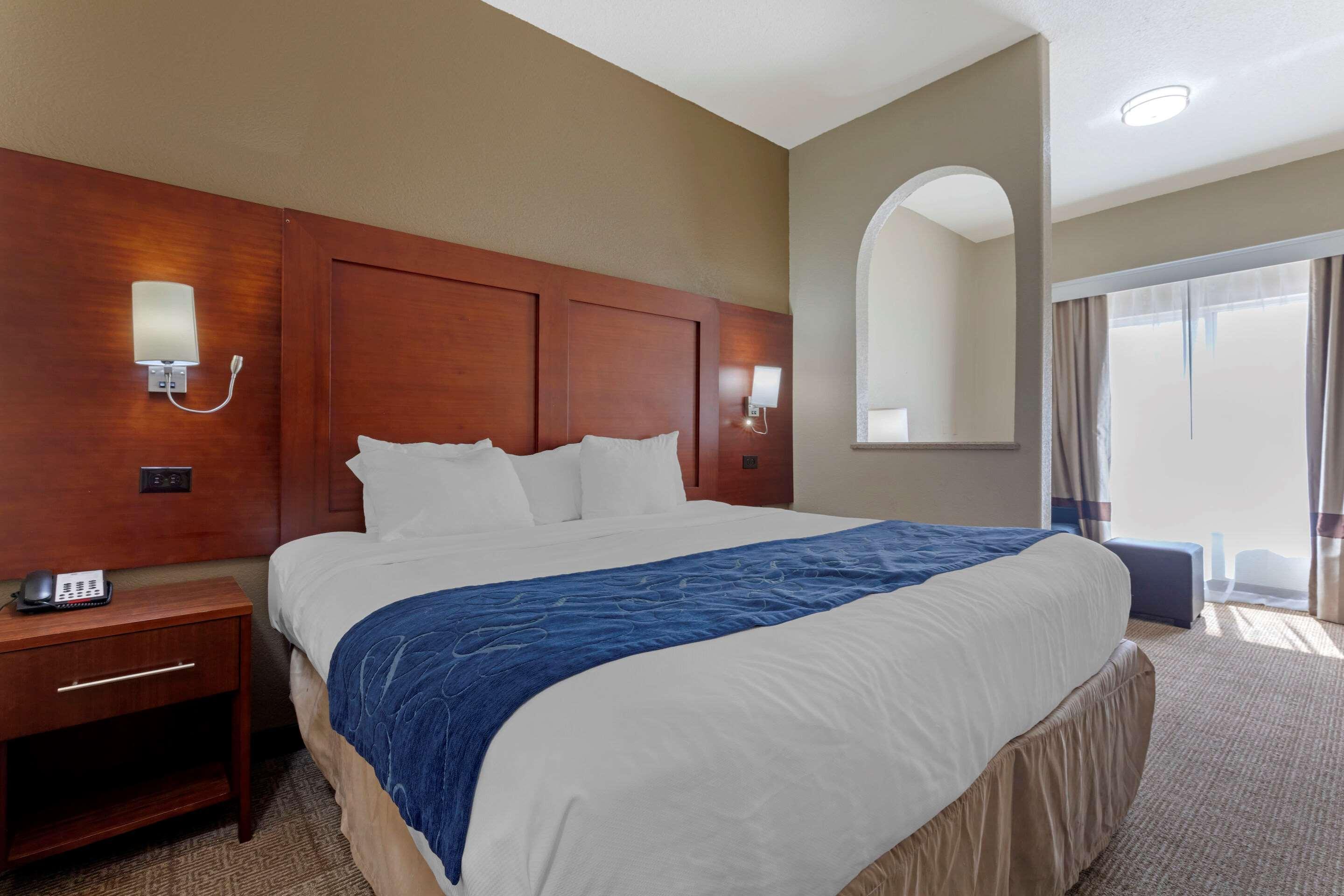 Comfort Suites Ґейнсвілл Екстер'єр фото