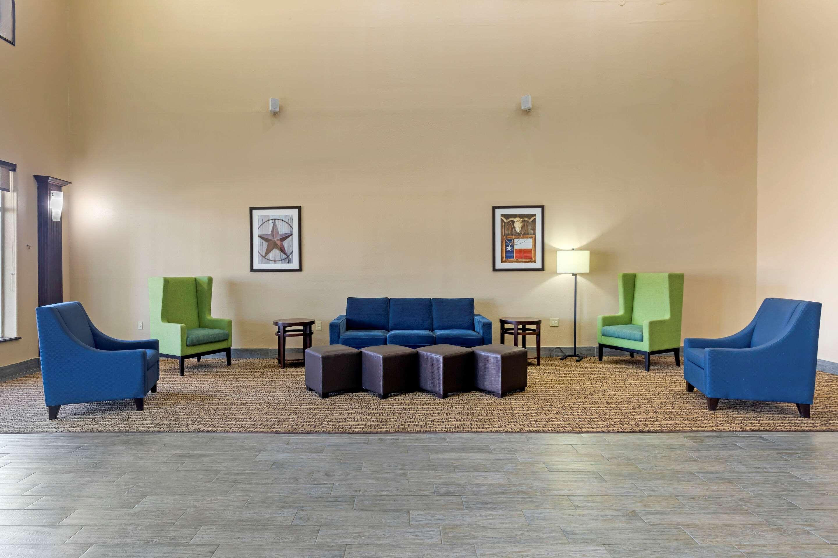 Comfort Suites Ґейнсвілл Екстер'єр фото