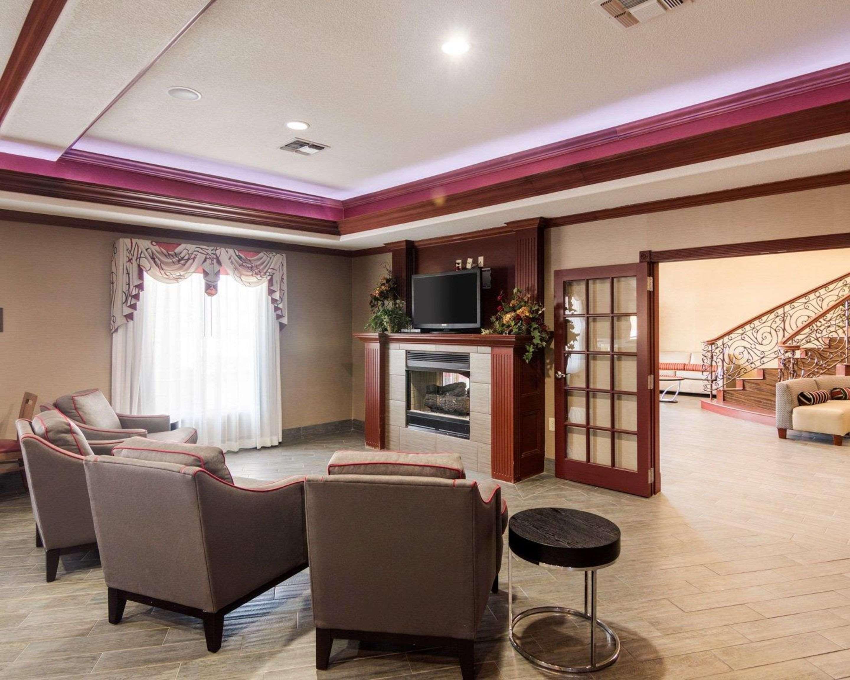 Comfort Suites Ґейнсвілл Екстер'єр фото