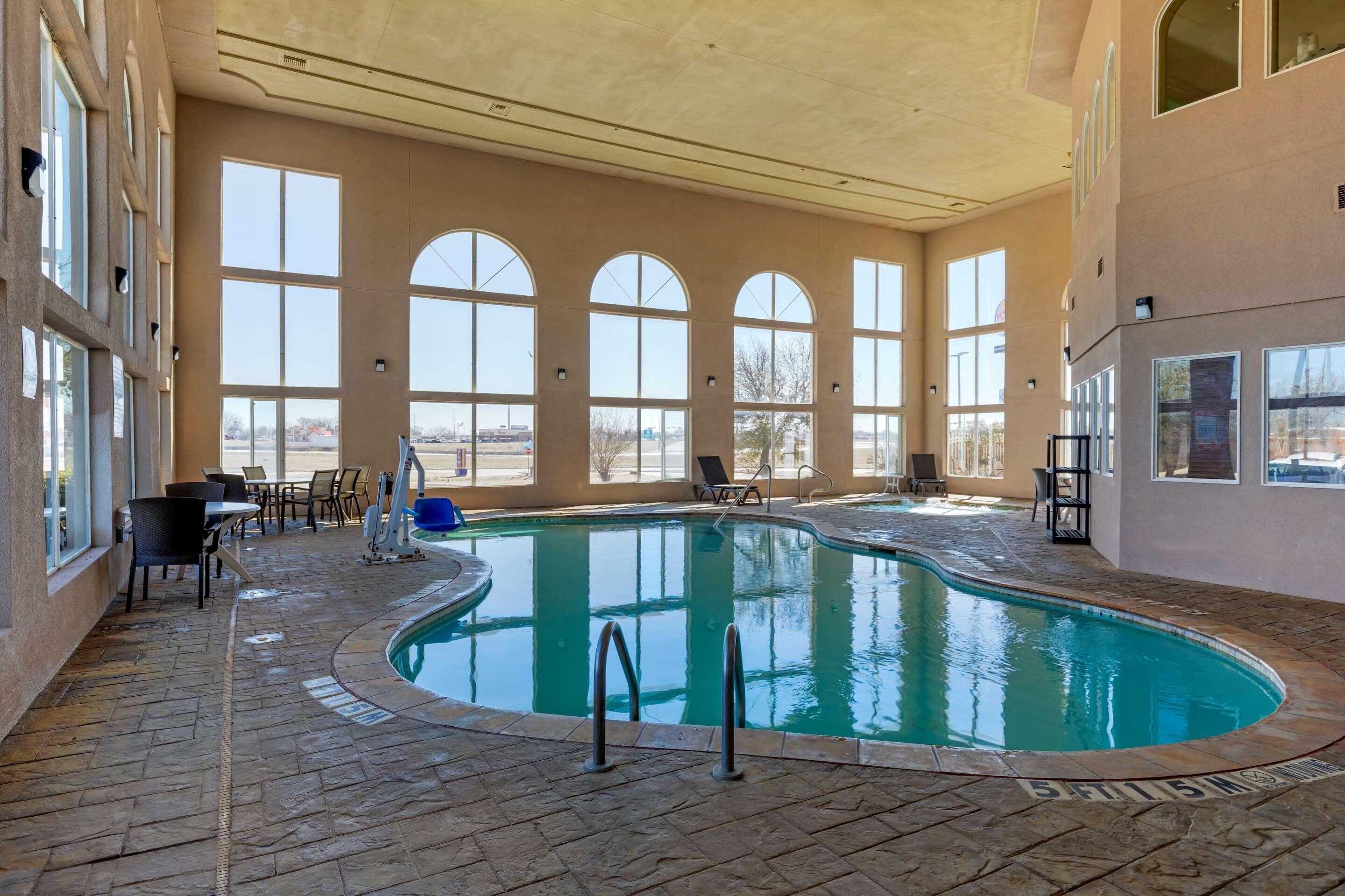 Comfort Suites Ґейнсвілл Екстер'єр фото