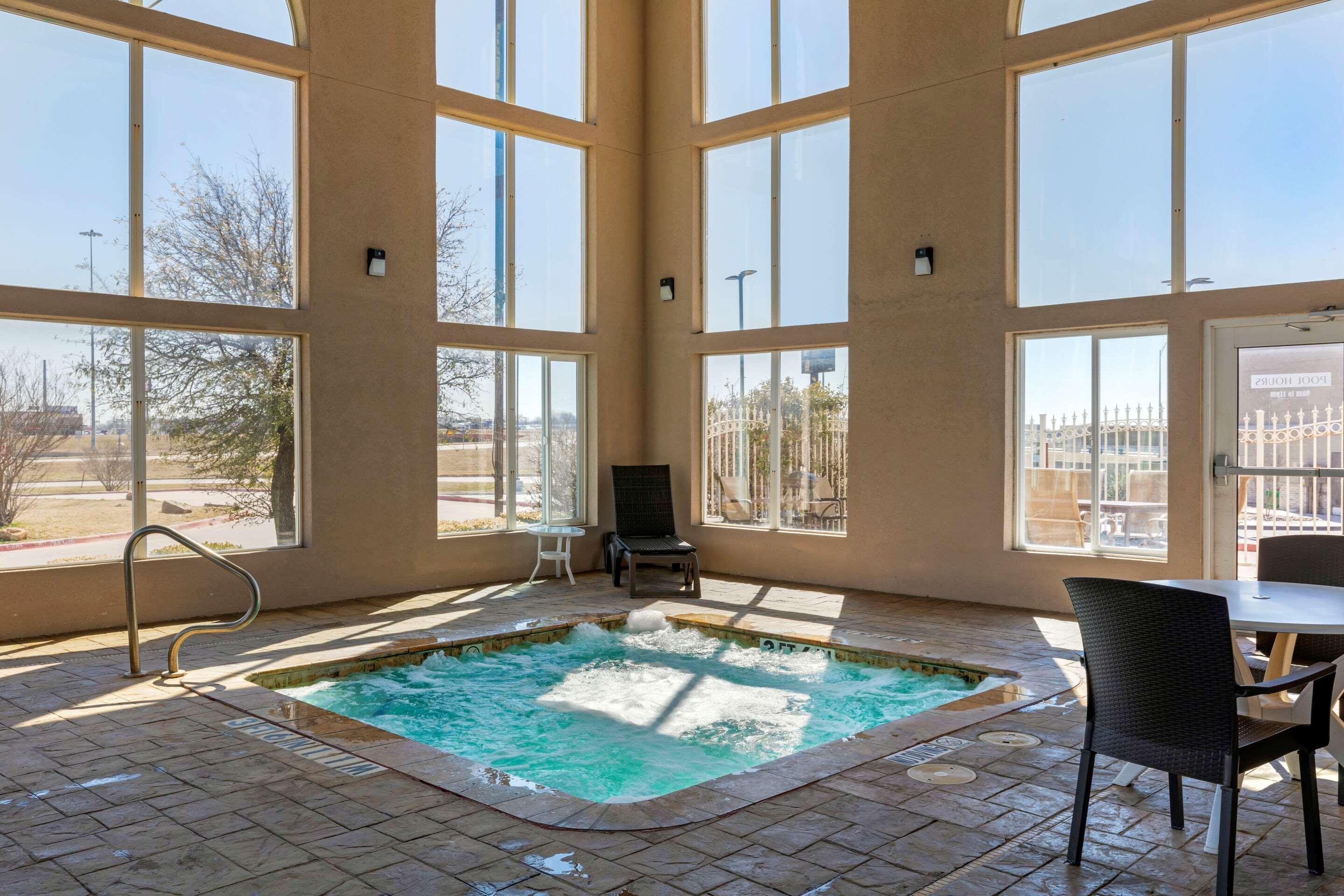 Comfort Suites Ґейнсвілл Екстер'єр фото