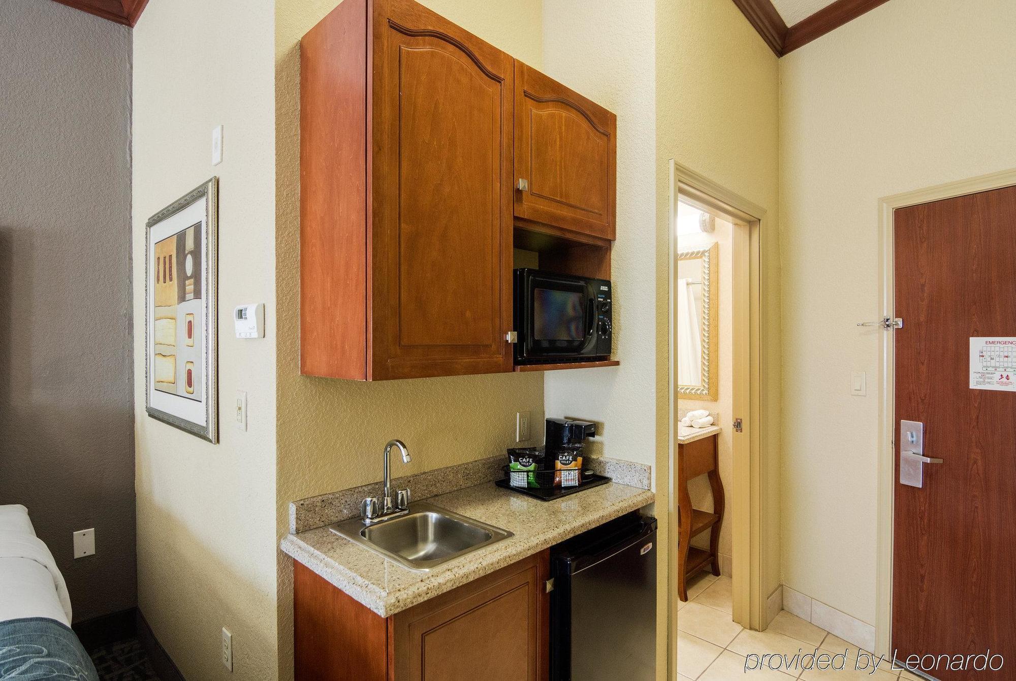 Comfort Suites Ґейнсвілл Екстер'єр фото